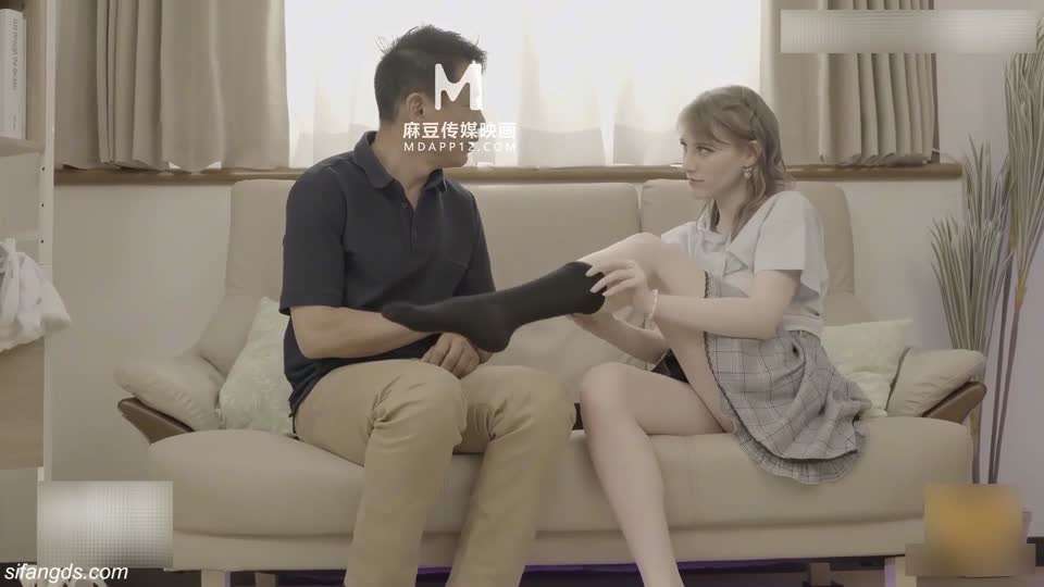 色控PH日本风俗体验周白虎骚逼性交